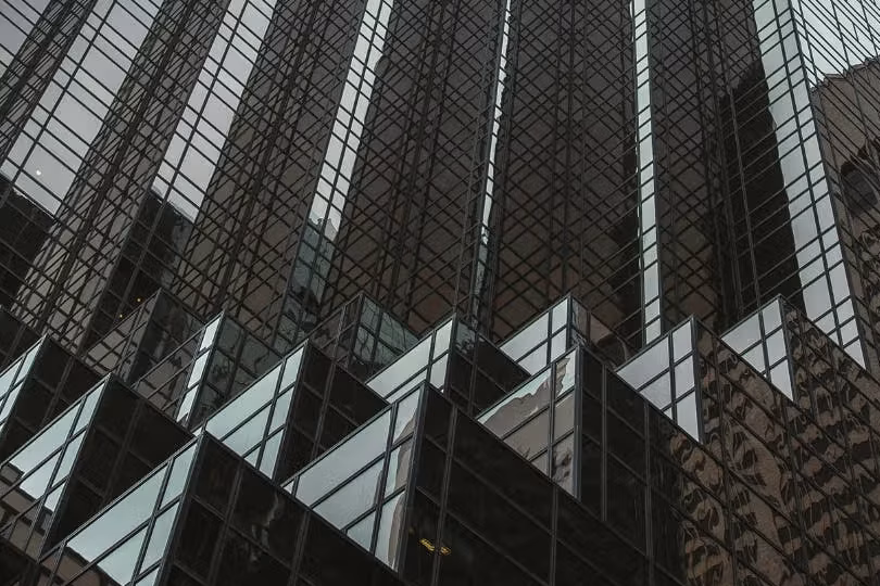 c99e730bc43f77ce7b15f467c2a6dad80ae4c9d5-2200x800